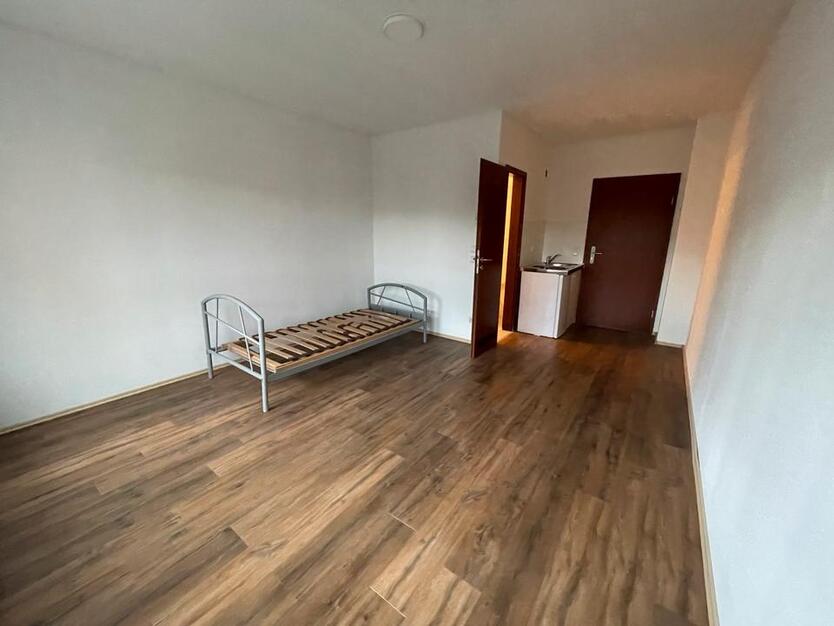 Wohnung vollmöbliert alles inklusiv