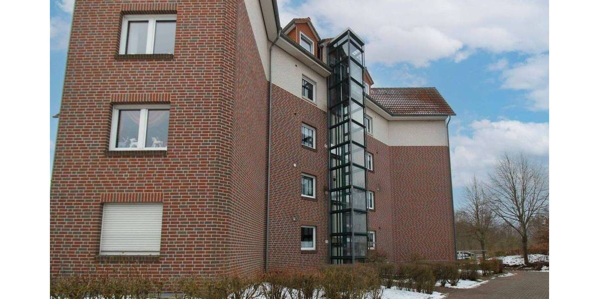 Etagenwohnung Bergen auf Rügen Bergen - 4 Zimmer, 104 m&sup2;, 215.000&euro; | Angebot:26276055