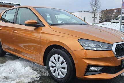 Skoda Fabia 5.200 km 16.290 &euro; Flachslanden 91604