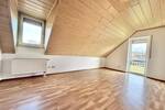 Etagenwohnung Thalmassing - 3 Zimmer, 83 m&sup2;, 670&euro; | Angebot:25929307