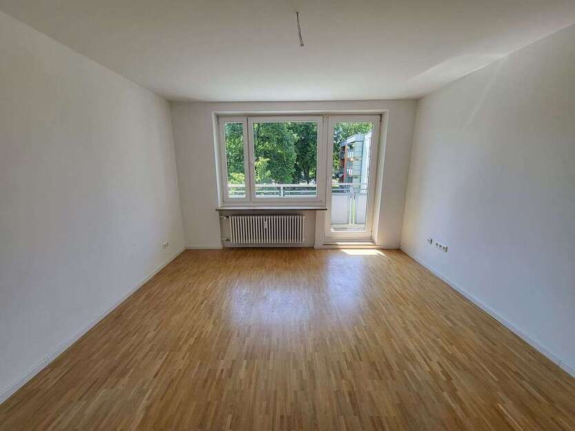 Wohnung zum Mieten in Augsburg 620 € 49.14 m²