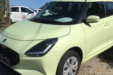 Suzuki Swift 2.301 km 18.600 &euro; Wiesbaden 65207