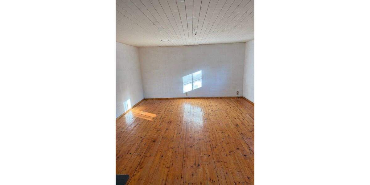 Einfamilienhaus Claußnitz - 6 Zimmer, 190 m&sup2;, 1.595&euro; | Angebot:24423837