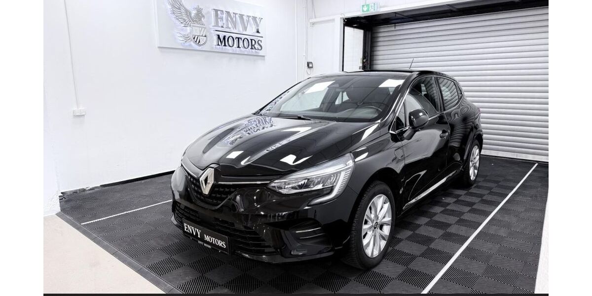 Renault Clio 69.000 km 13.980 &euro; Bruchsal 76646
