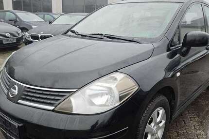 Nissan Tiida 276.000 km 790 &euro; Kiel 24145
