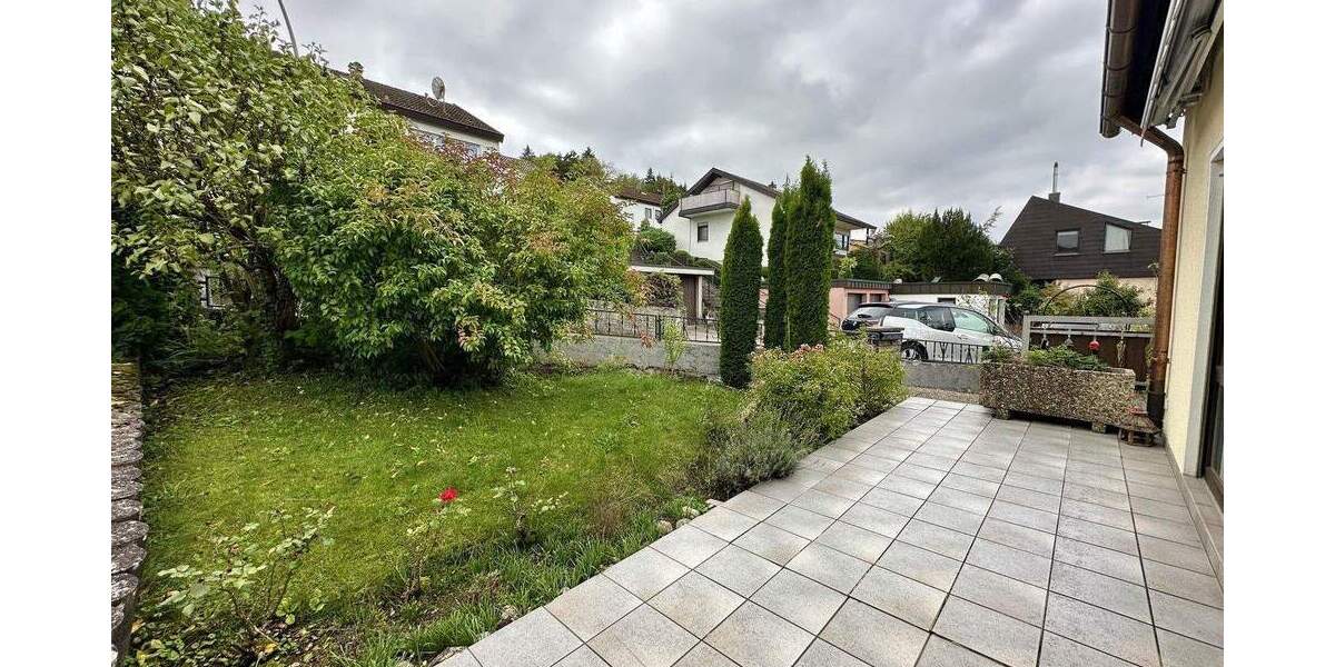 Doppelhaushälfte Remshalden Geradstetten - 6 Zimmer, 137 m&sup2;, 480.000&euro; | Angebot:24622302