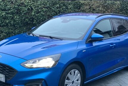 Ford Focus 97.425 km 14.390 &euro; Metten 94526