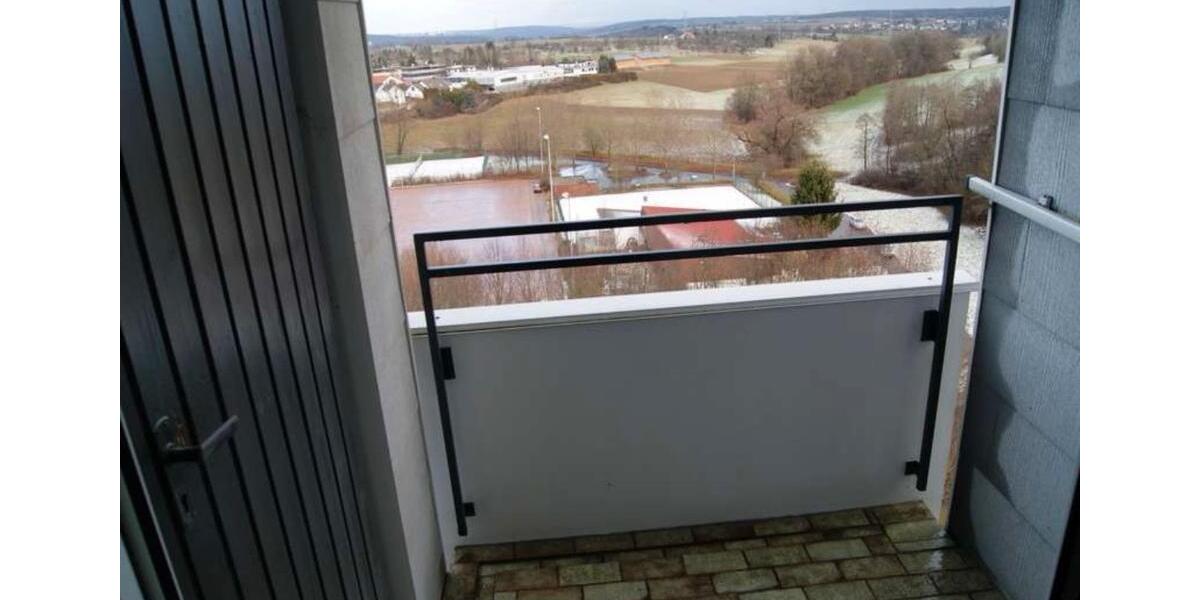 Etagenwohnung Reutlingen Orschel-Hagen - 3.5 Zimmer, 98 m&sup2;, 1.150&euro; | Angebot:26615325