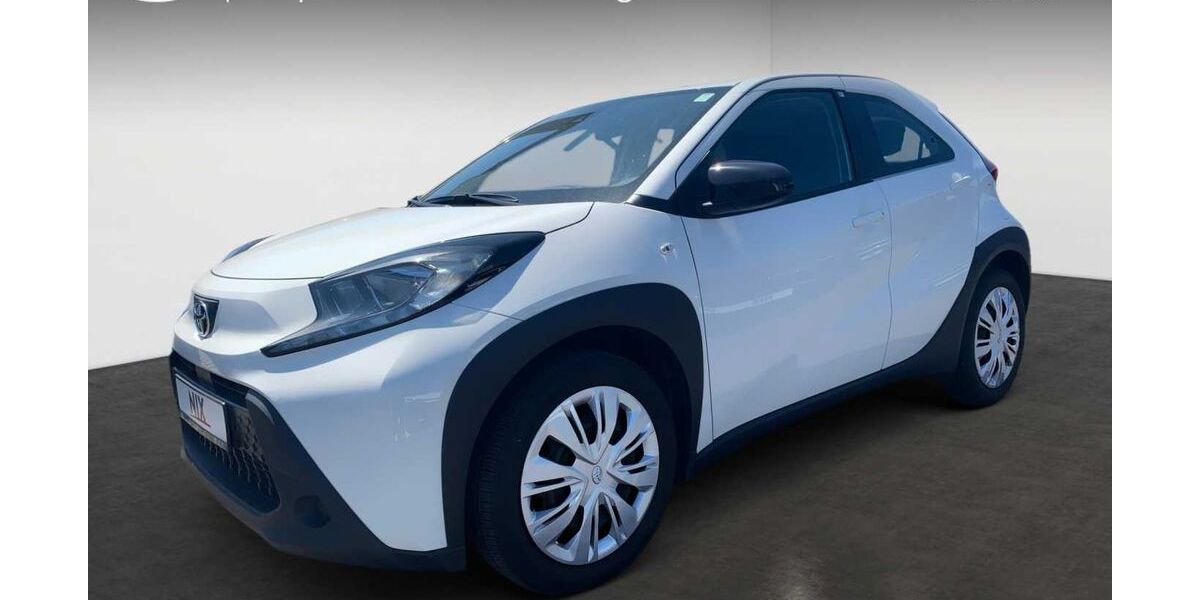Toyota Aygo (X) 59.900 km 11.990 &euro; Petersberg 36100