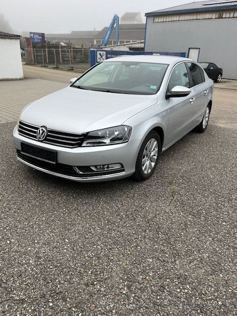 VW Passat 213.500 km 7.999 € Mosbach 74821