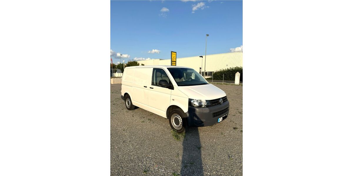 VW T5 Transporter 229.000 km 7.900 € Kitzingen 97318