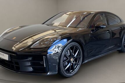 Porsche Panamera 13.767 km 111.975 &euro; Köln 50823