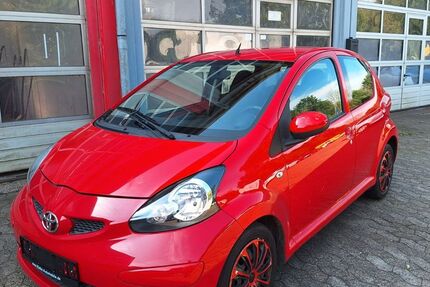 Toyota Aygo (X) 127.000 km 1.999 &euro; Bremerhaven 27576