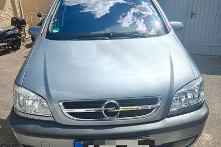 Opel Zafira 153.000 km 800 &euro; Herbrechtingen 89542