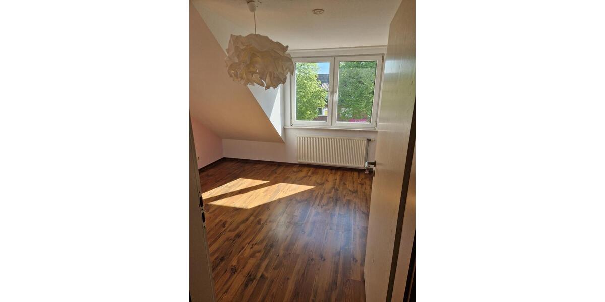 Dachgeschoßwohnung Schneverdingen - 2 Zimmer, 50 m&sup2;, 450&euro; | Angebot:24764054