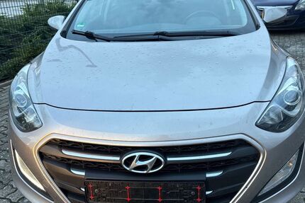 Hyundai i30 188.000 km 5.550 &euro; Wolfenbüttel (Halchter) 38304