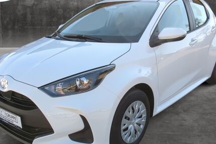 Toyota Yaris 7.000 km 24.990 &euro; Chemnitz 09119