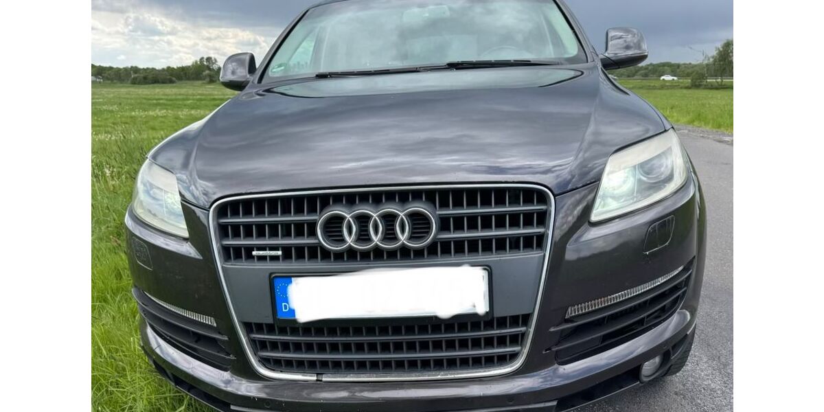 Audi Q7 252.102 km 5.950 &euro; Seevetal 21217