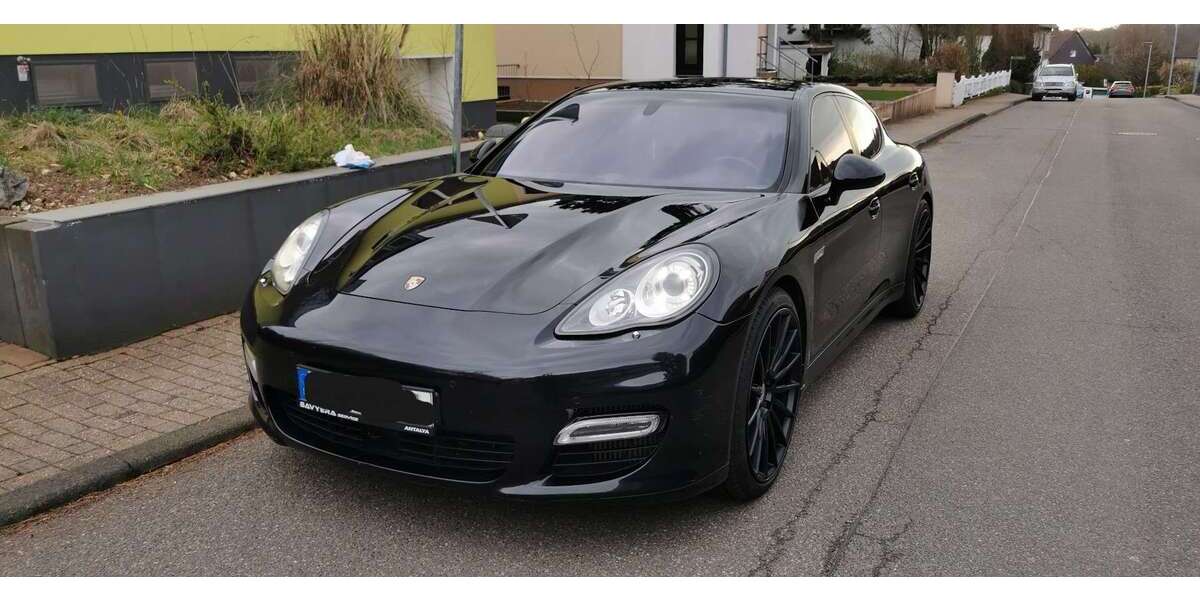 Porsche Panamera 180.000 km 22.600 &euro; Bergisch Gladbach 51469