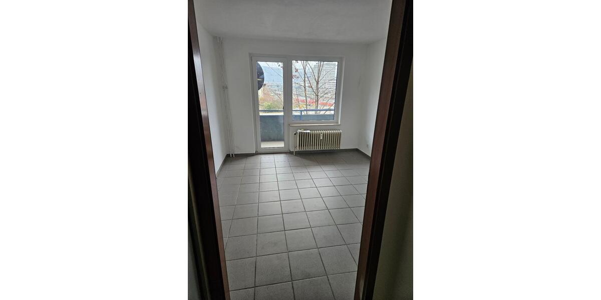 1-Zimmer-Wohnung mit Balkon und Tiefgarage 1 zimmer