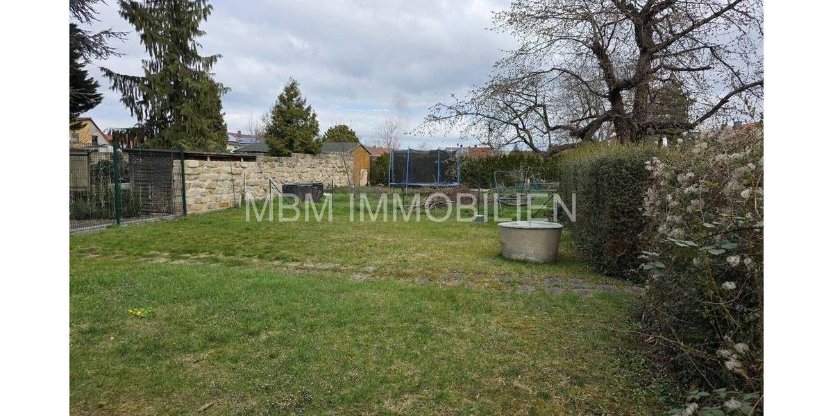 Doppelhaushälfte Dresden Kaditz - 3 Zimmer, 70 m&sup2;, 389.000&euro; | Angebot:26043440