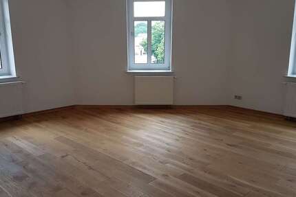 Wohnung Dresden Trachau - 5 Zimmer, 130 m&sup2;, 1.550&euro; | Angebot:27324861