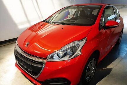 Peugeot 208 47.142 km 5.690 &euro; Troisdorf 53842