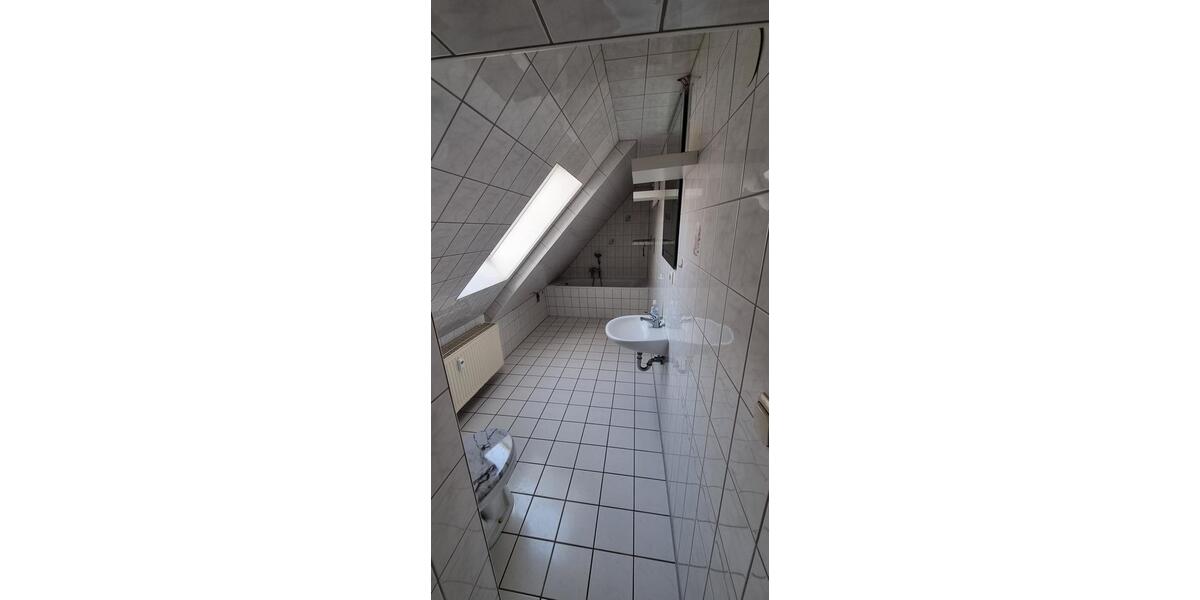 Dachgeschoßwohnung Elbe-Parey Parey - 3.5 Zimmer, 60 m&sup2;, 390&euro; | Angebot:23907624