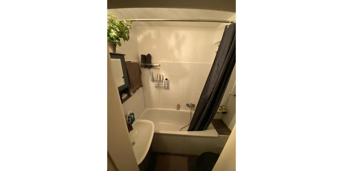 Etagenwohnung Meerbusch Necklenbroich - 1 Zimmer, 40 m&sup2;, 469&euro; | Angebot:26656140