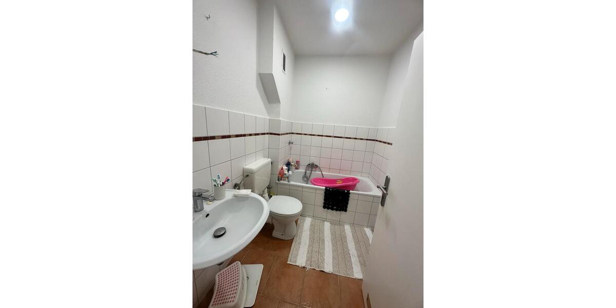 Etagenwohnung Gelsenkirchen Gelsenkirchen-Mitte - 2 Zimmer, 67 m&sup2;, 125.000&euro; | Angebot:26862396