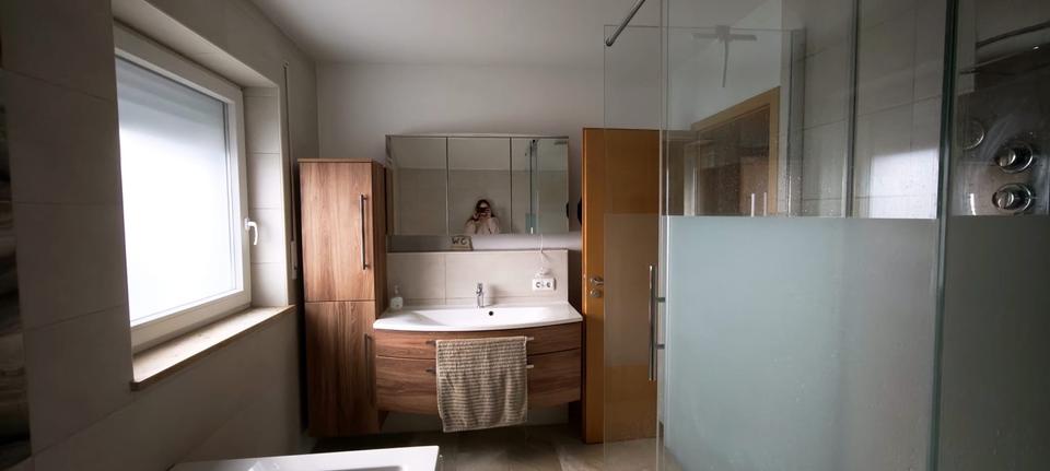 Einfamilienhaus Maisach - 4.5 Zimmer, 125 m&sup2;, 1.900&euro; | Angebot:23672919