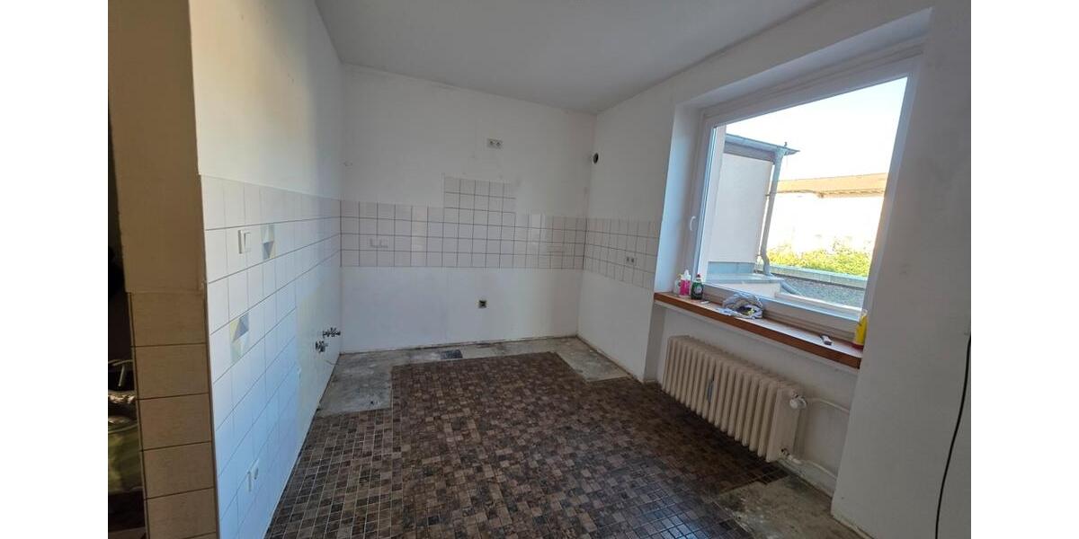 Etagenwohnung Kassel Bettenhausen - 3 Zimmer, 169 m&sup2;, 1.090&euro; | Angebot:26618607