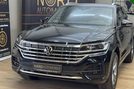 VW Touareg 76.865 km 43.900 € Rastede/ Wahnbek 26180