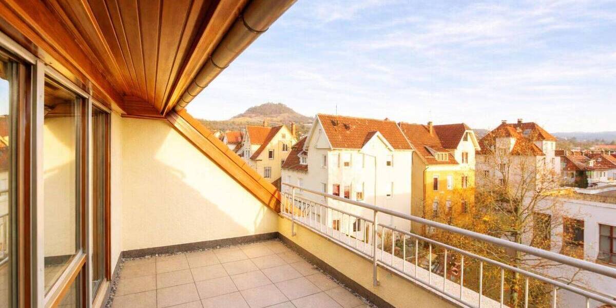 Etagenwohnung Reutlingen Südstadt - 3 Zimmer, 93 m&sup2;, 380.000&euro; | Angebot:25986614