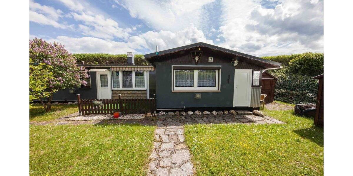 Mehrfamilienhaus, Wohnhaus Sachsenbrunn Sachsenbrunn - 3 Zimmer, 70 m&sup2;, 79.000&euro; | Angebot:26882110