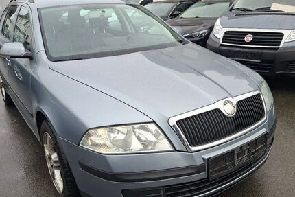 Skoda Octavia 233.000 km 2.499 &euro; Paderborn 33100