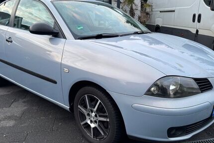 Seat Ibiza 154.820 km 2.000 &euro; Mönchengladbach 41199