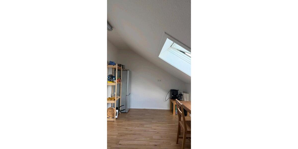 Dachgeschoßwohnung Vellmar - 2 Zimmer, 63 m&sup2;, 980&euro; | Angebot:26348427