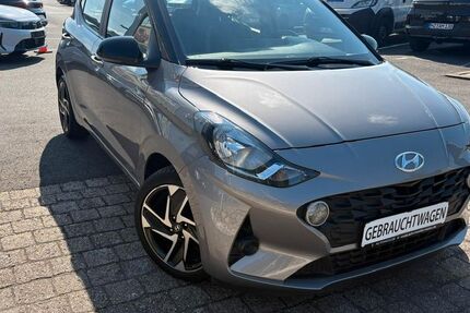 Hyundai i10 32.883 km 12.890 &euro; Mainz 55120