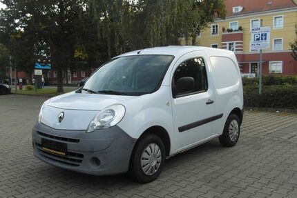 Renault Kangoo 115.246 km 3.699 € Dresden 01237
