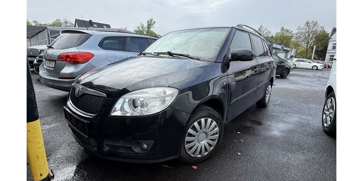 Skoda Fabia 239.331 km 2.990 &euro; Königswinter 53639