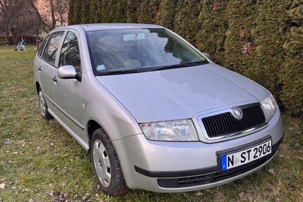 Skoda Fabia 181.000 km 2.100 &euro; Roth 91154