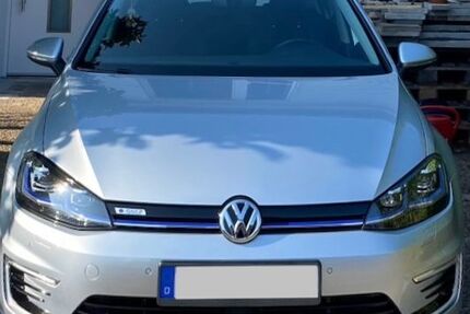 VW Golf 46.000 km 16.799 € Wurster Nordseeküste 27639