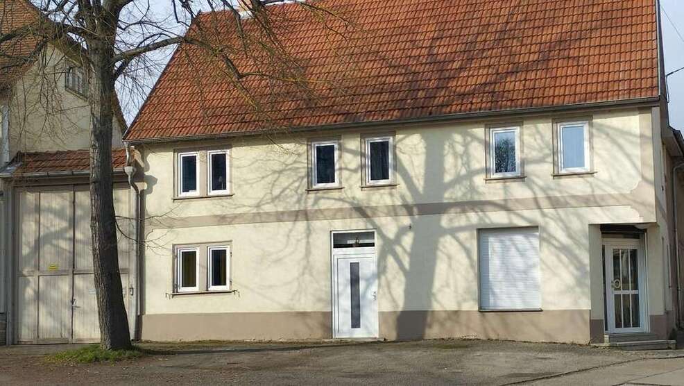 Haus zum Kaufen in Erfurt 475.000 € 174 m²