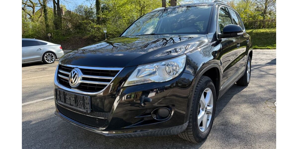 VW Tiguan 155.877 km 6.599 &euro; Bad Fallingbostel 29683