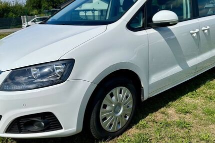 Seat Alhambra 151.672 km 8.500 &euro; Rostock 18147