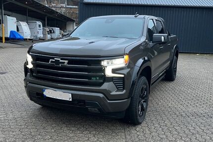 Chevrolet Silverado 23.000 km 84.000 &euro; Oberreifferscheid 53940