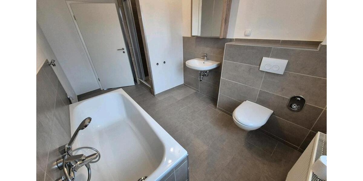 Etagenwohnung Diesdorf - 4 Zimmer, 114 m&sup2;, 800&euro; | Angebot:24649613