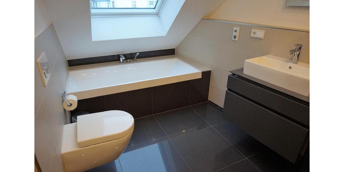 Dachgeschoßwohnung Trier - 2.5 Zimmer, 73 m&sup2;, 345.000&euro; | Angebot:27108682