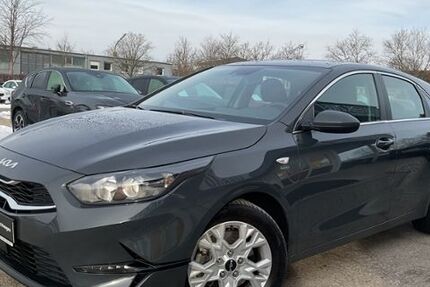 Kia ceed / Ceed 57.600 km 17.490 &euro; Augsburg 86179